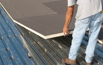 benefits of insulating Crackpot flat roofing